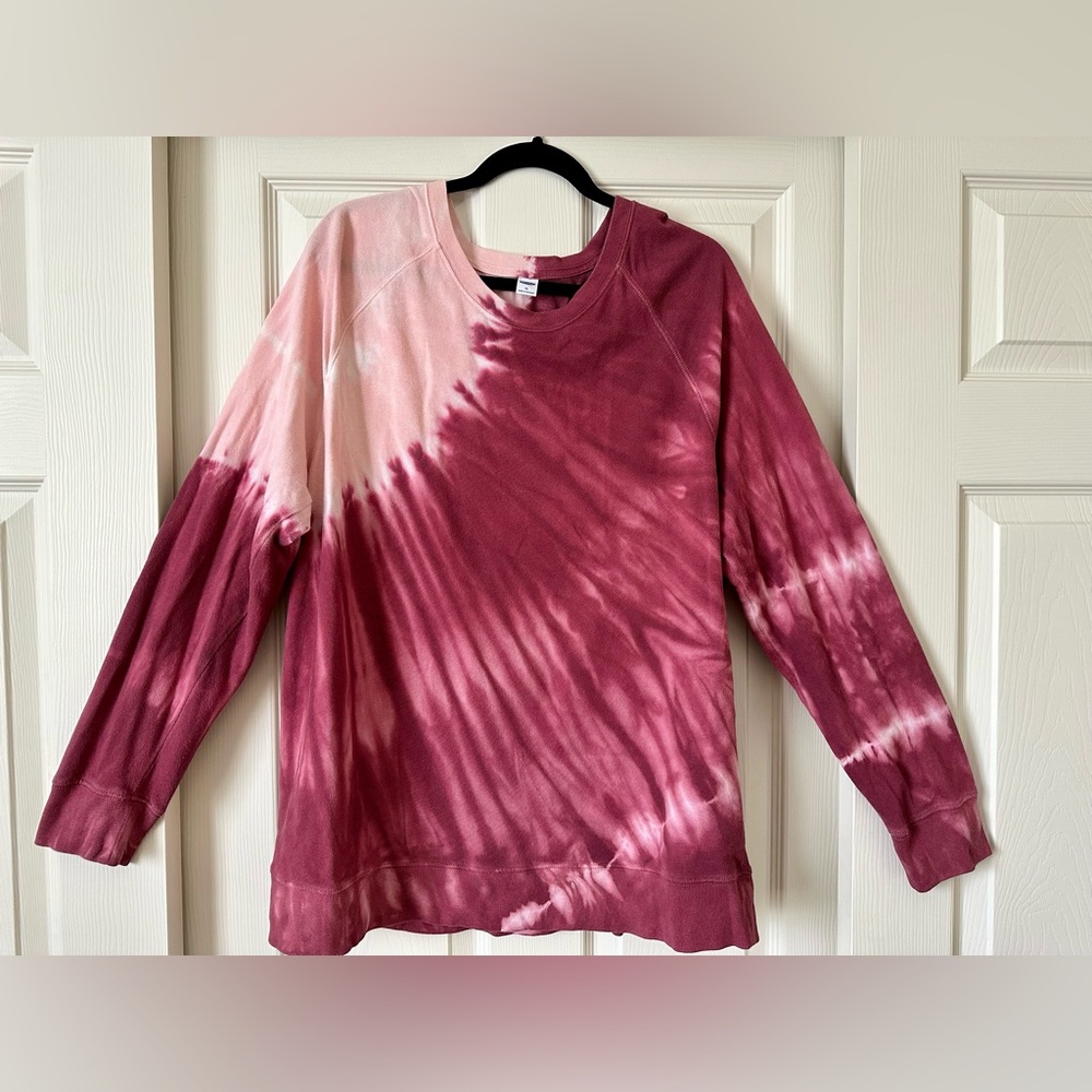 Old navy. Pink tie dye color. Size XL. Pull over sweatshirt.